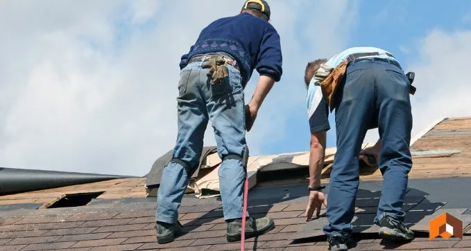 Restauración de tejados en Iruña de Oca